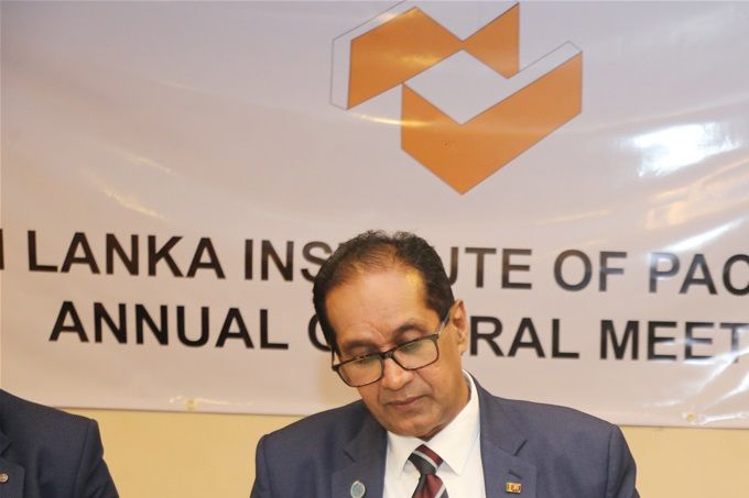 The Signning of MOU between Sri Lanka Institute of Packaging and Sri Lanka Printers Association with Joint LankaPak 2022 and Print 2021 Exhibition at SBMEH of BMICH on 16-18 February 2022